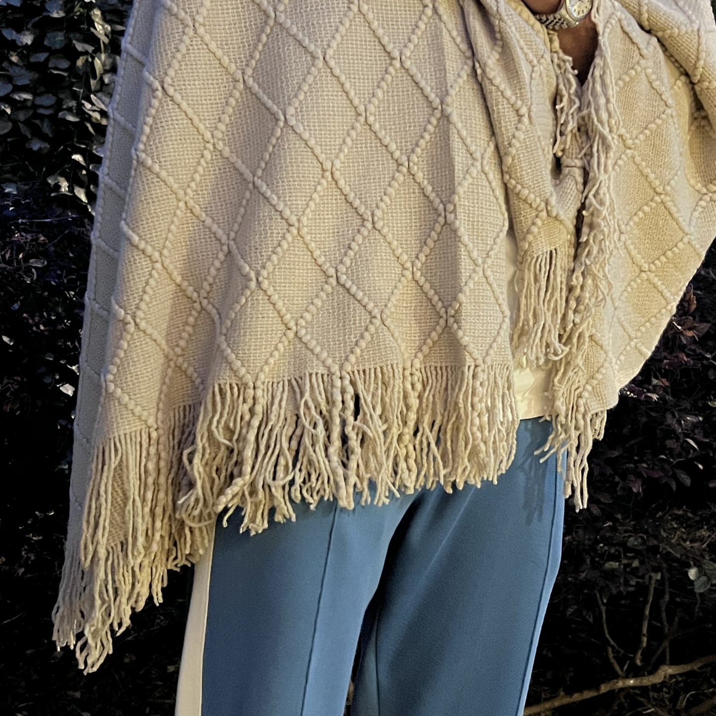 Superlative Rhombus Diamond Knit Fringe Throw Blanket - Superlative